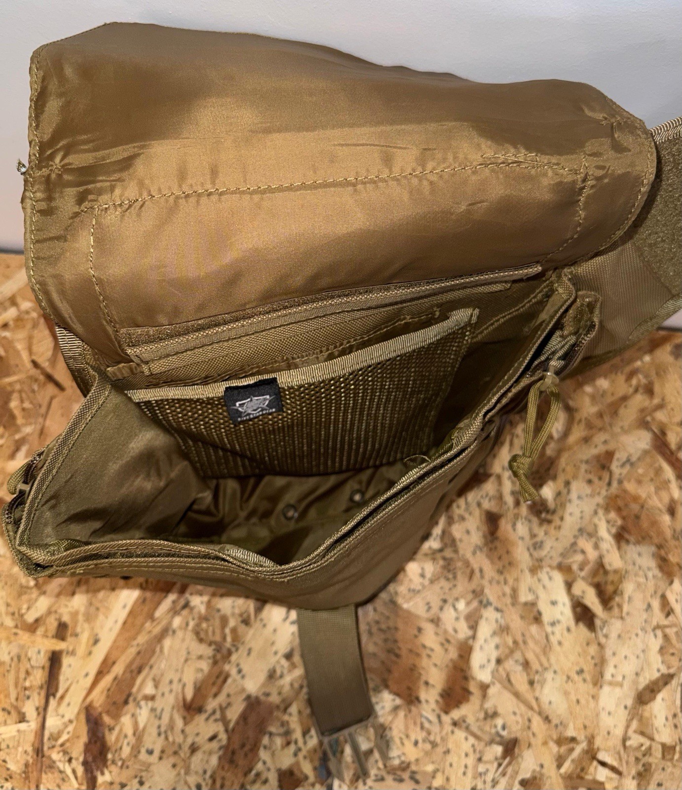 Tactical Bag Push Pack Coyote Brown NEW