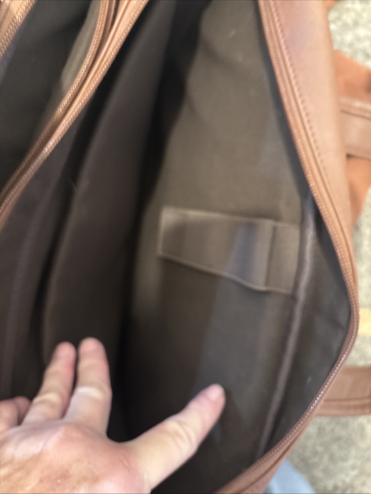 Seyfocnia Leather Message Messenger Briefcase Bag New With Tags Brown