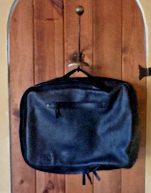 High Quality Black leather backpack/briefcase “Genicci” Netherlands, Unisex