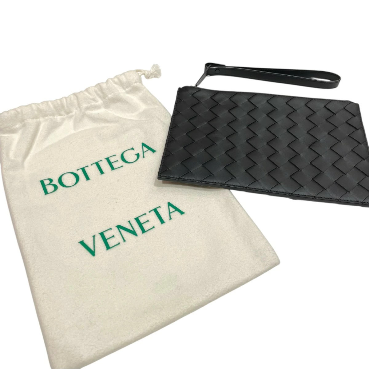 Bottega Veneta Intrecciato Pouch Black 190226