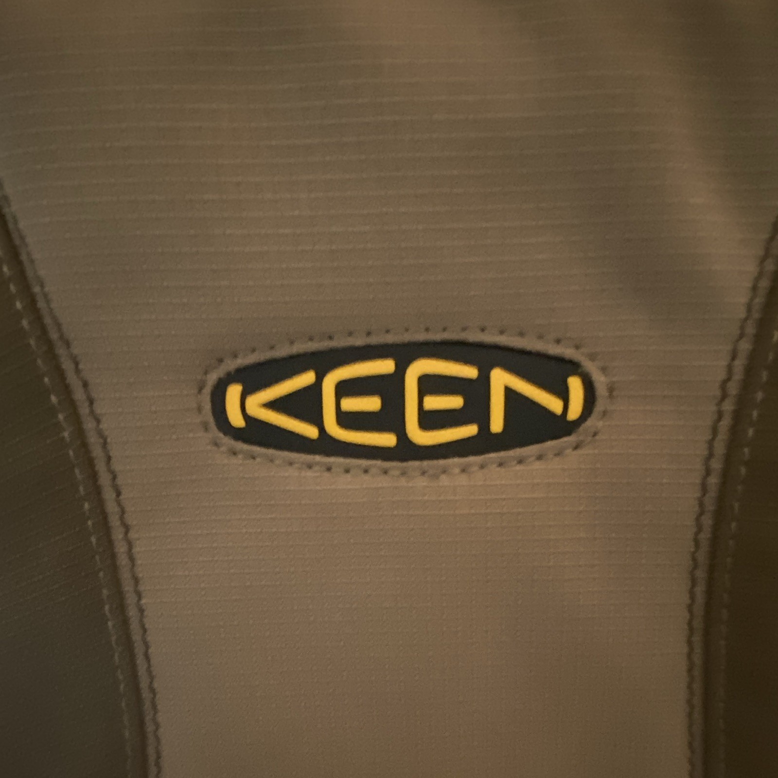 KEEN HybridLife Messenger Bag, Laptop, Olive Tan Adjustable Strap Organizer