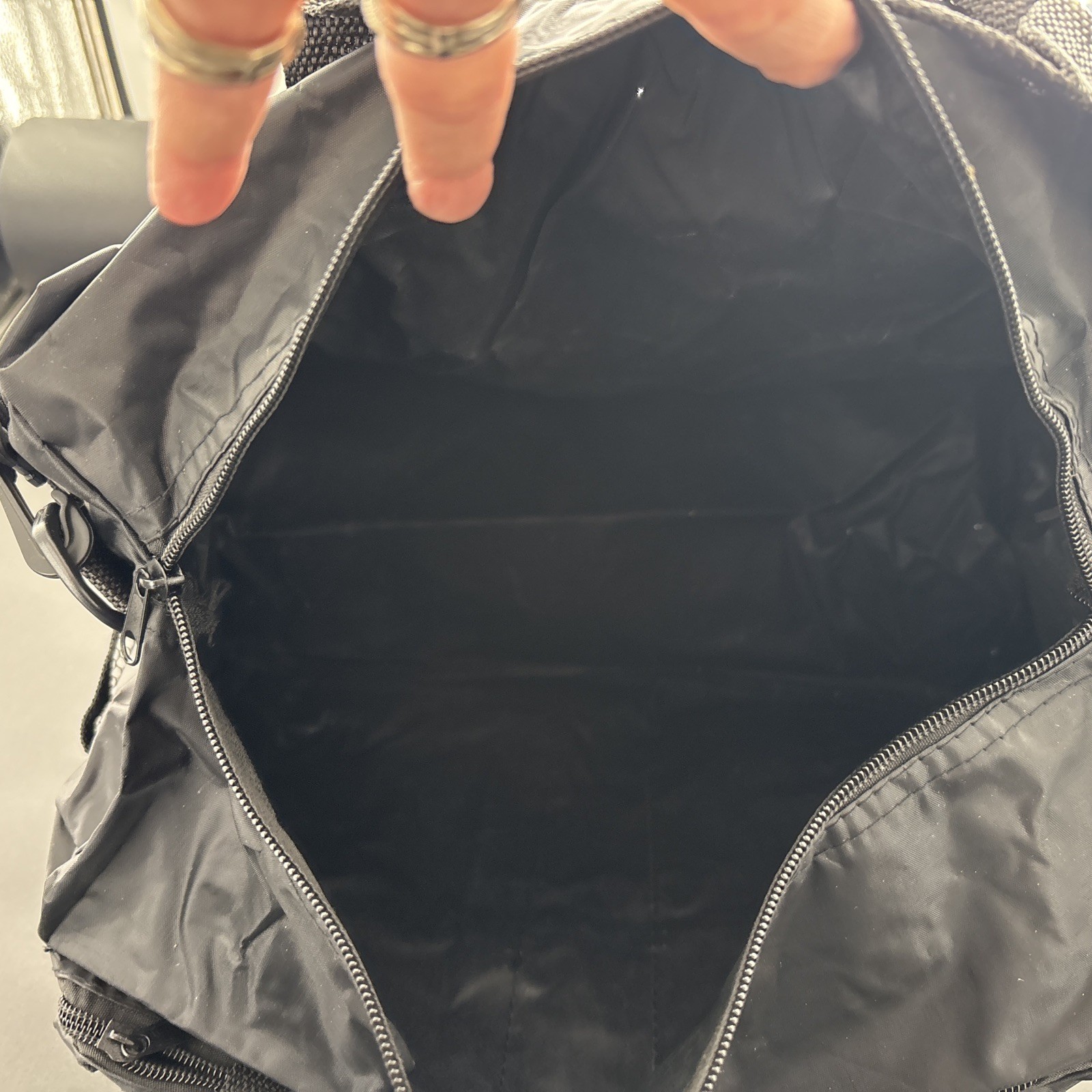 FORBES CAPITALIST TOOL Small Wall Street Finance Banker Black 14″ Duffle Gym Bag