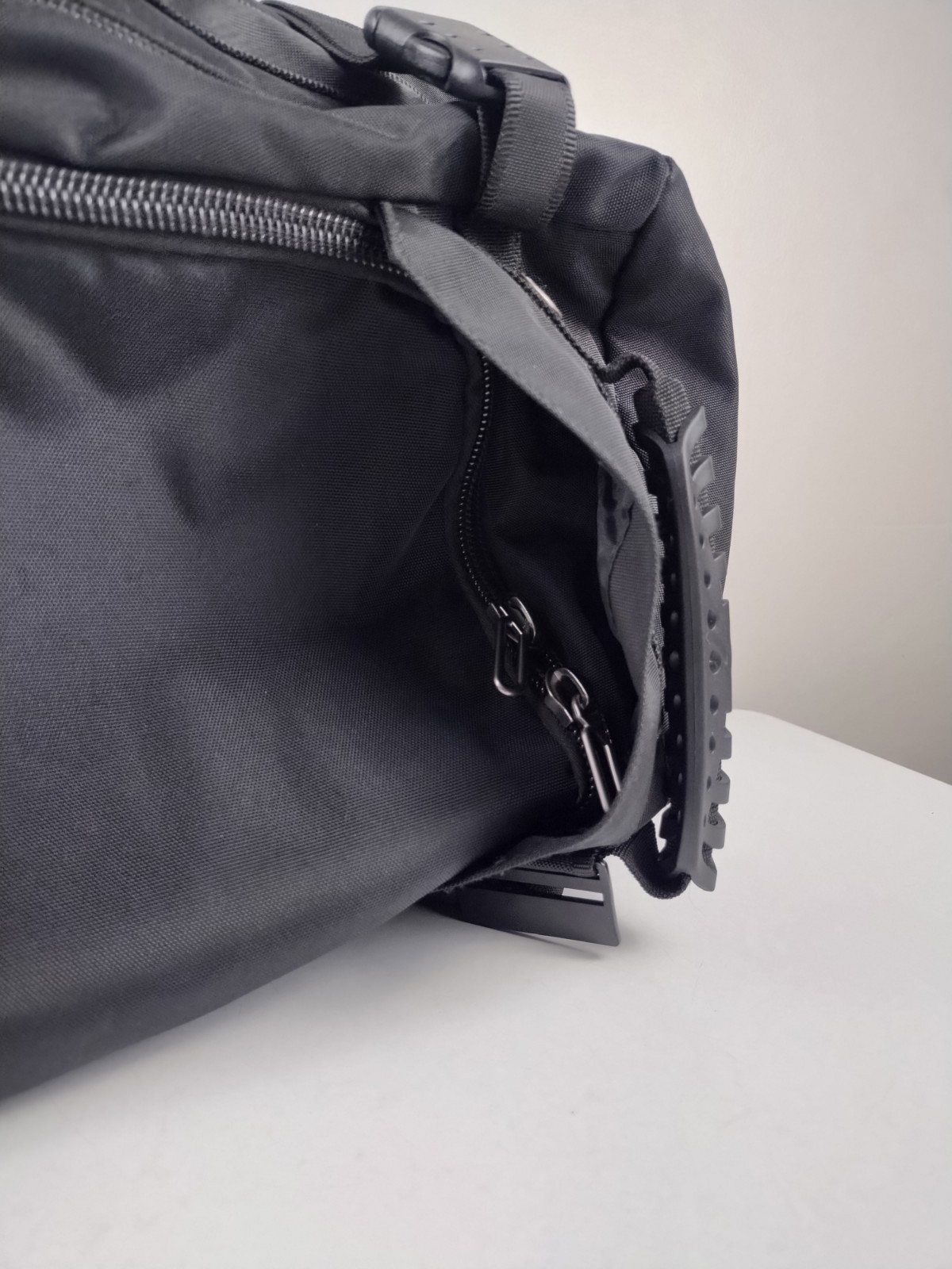 WITZMAN 3-in-1 Black Travel Backpack Duffel Bag Canvas Carry On – 20/13-06