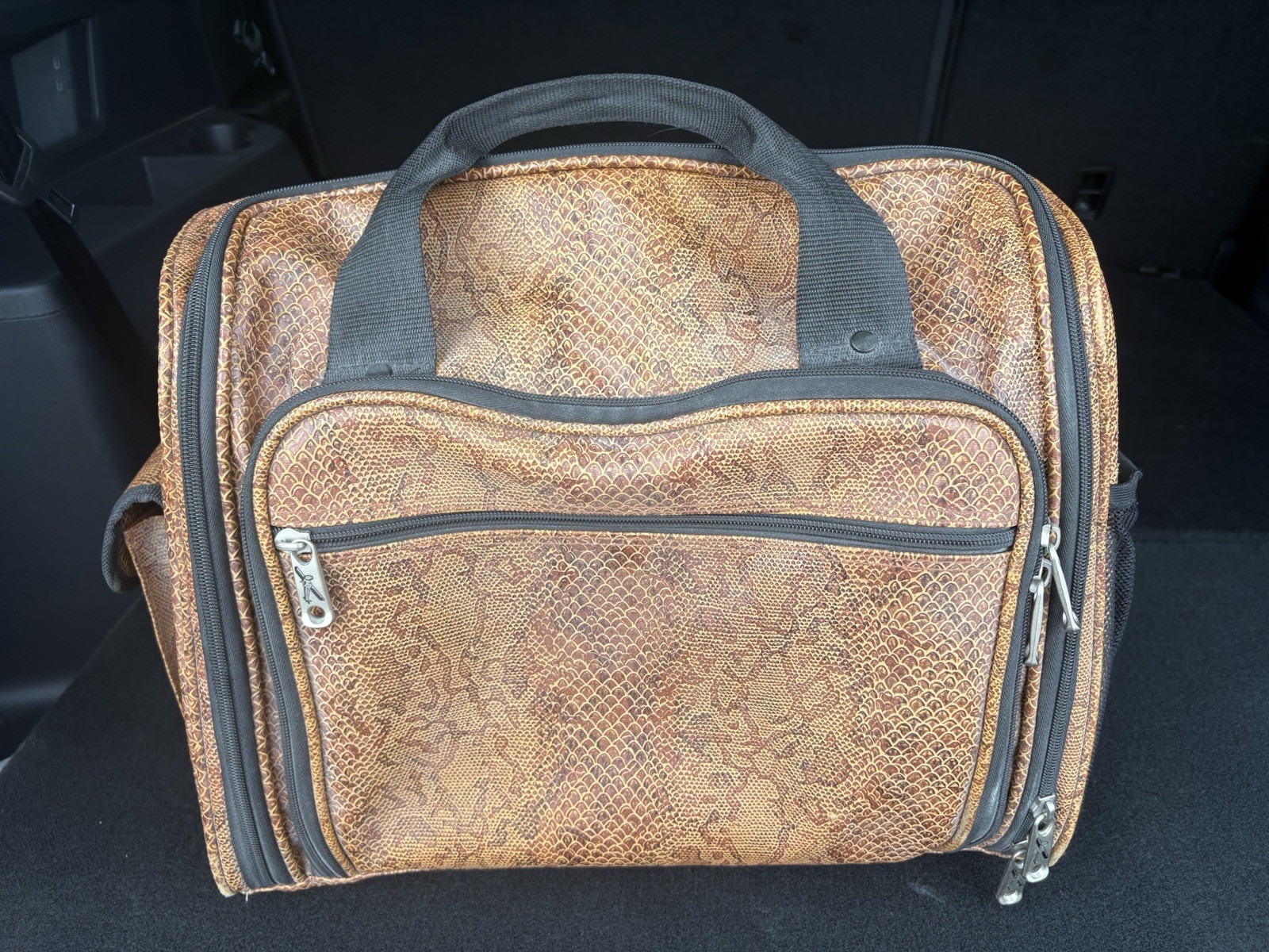 TRAVEL SMITH CROCODILE LEATHER WHEELED DUFFLE BAG LUGGAGE/ No Shoulder Strap