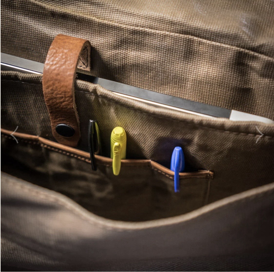 Buffalo Jackson Messenger Bag