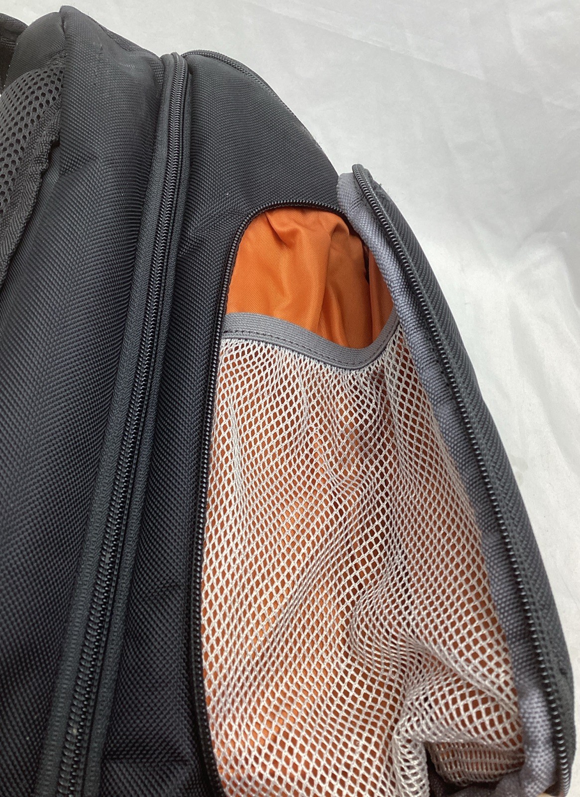 Ebags Black Padded Backpack Laptop Lots Of Pockets EB2146-16C