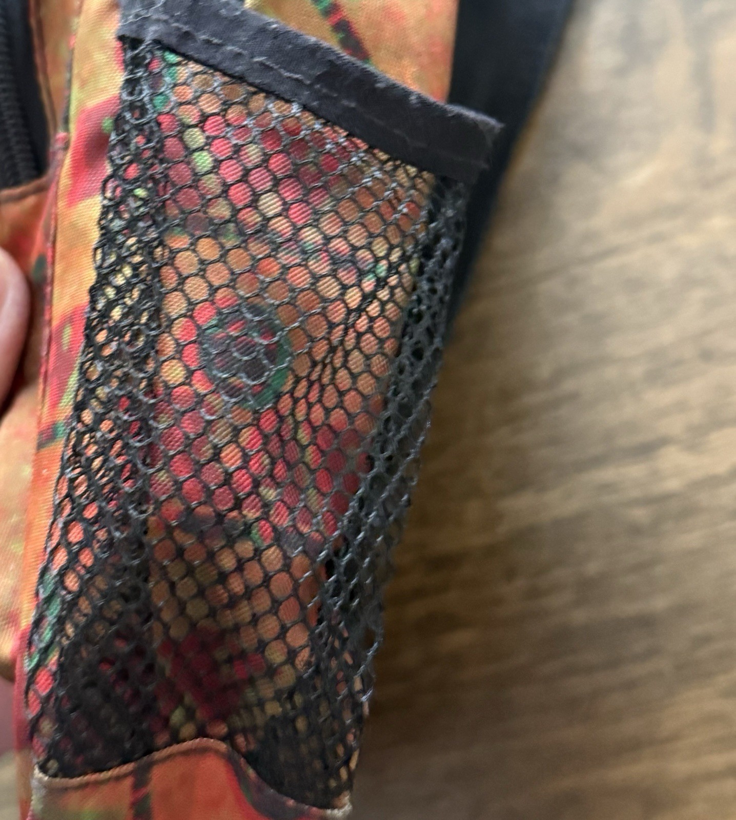 RAW Rolling Papers Crossbody Sling Bag Cannabis Zip Mesh Pocket Weed Accessories