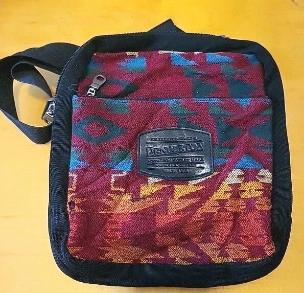 Pendleton Aztec Southwest Wool Crossbody Bag Unisex Pockets Multifunctional 10″