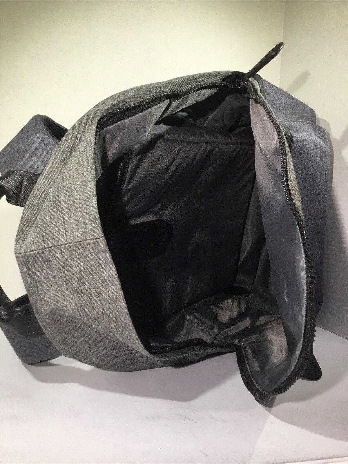 Ted Baker Men’s Gray 16 X 14 Backpack CM1-418