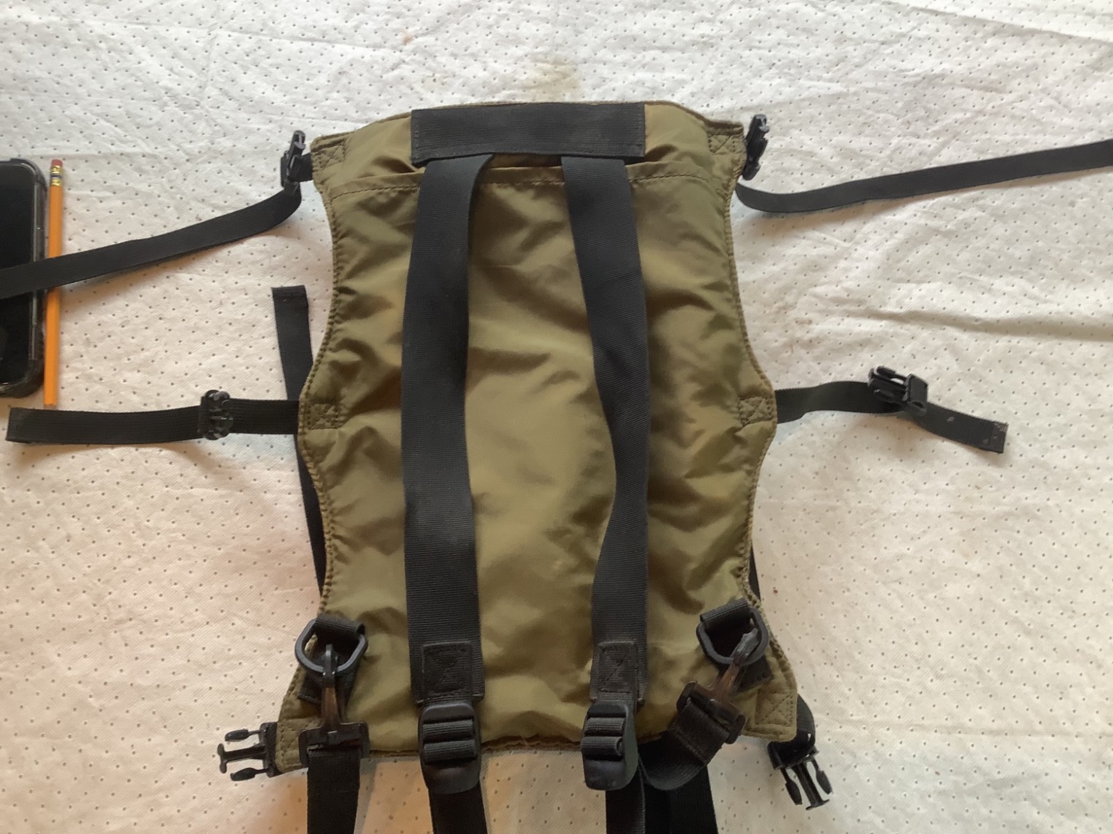 Cabela’s Como 5 Pocket Accessory Back Pack Used