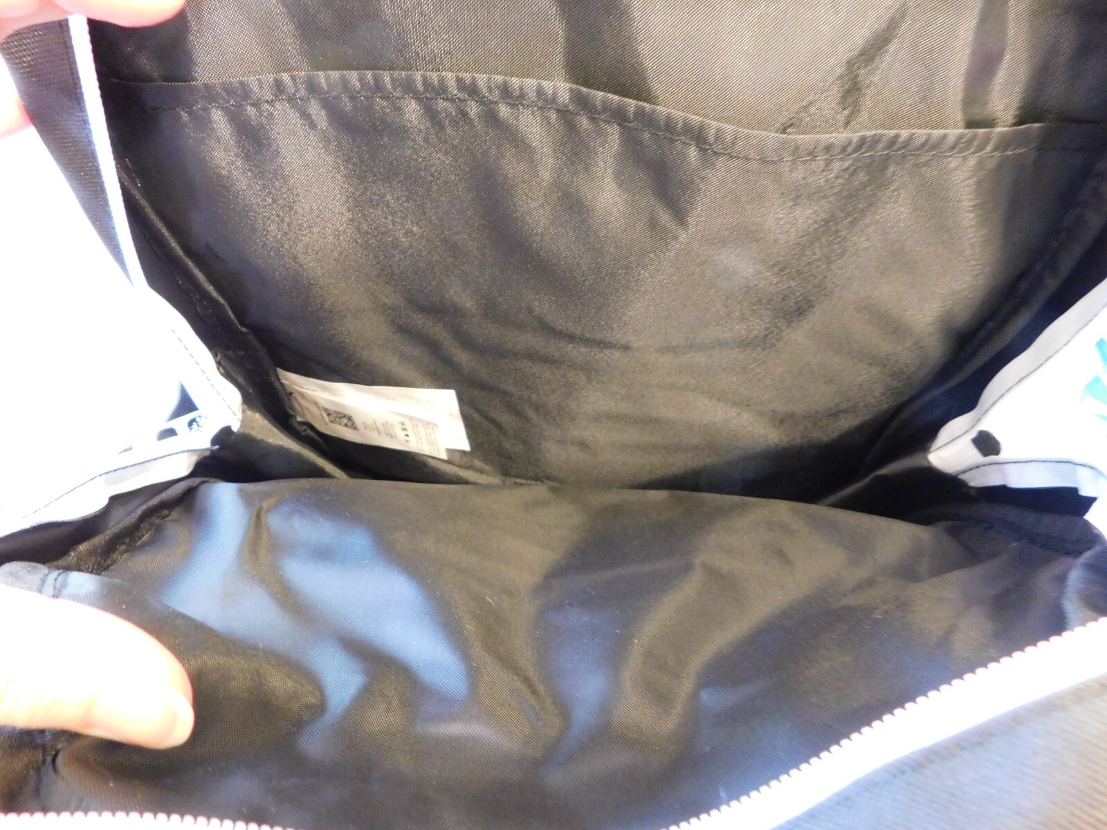 Puma backpack Meridian 4.0 Backpack PE1203-107 Black White Laptop Pocket NWT