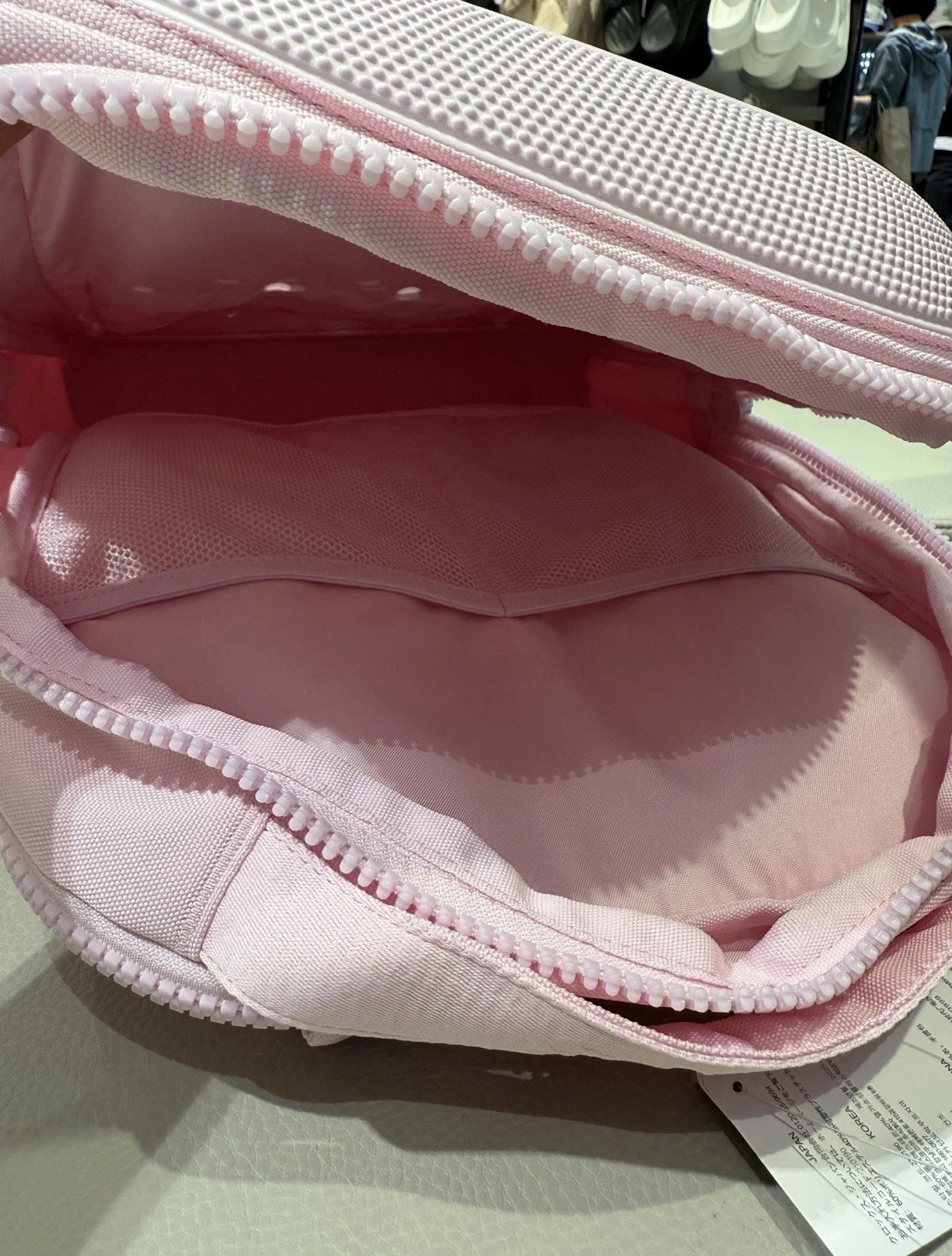 [CROCS] Crocs Classic Backpack 210190 PINK MILK UNISEX SIZE