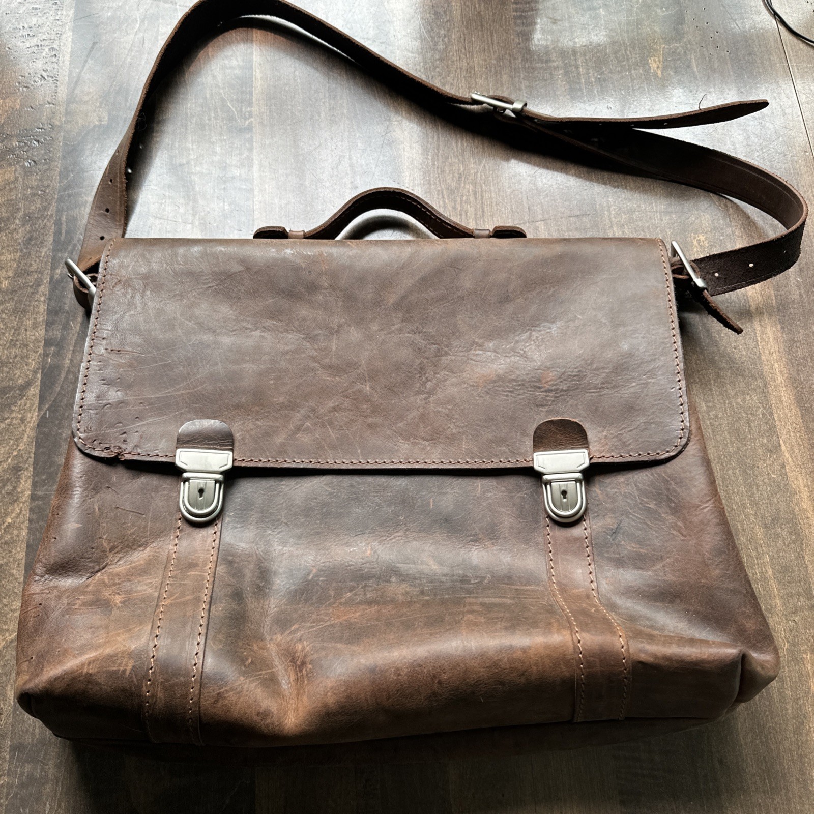 VINTAGE! Ruitertassen Men’s Brown Messenger Bag Buckle Closure, Adjustable Strap