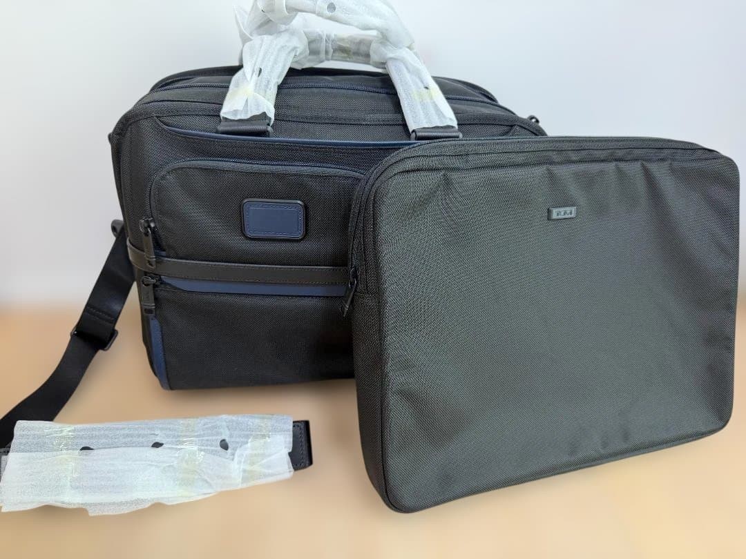 TUMI Expandable Organizer Laptop Brief