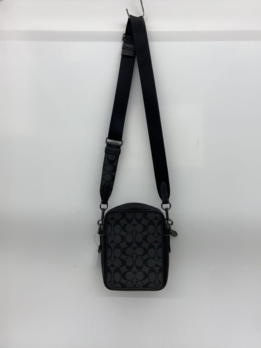 Coach Shoulder Bag Blk Total Pattern B2311-CC009 Used