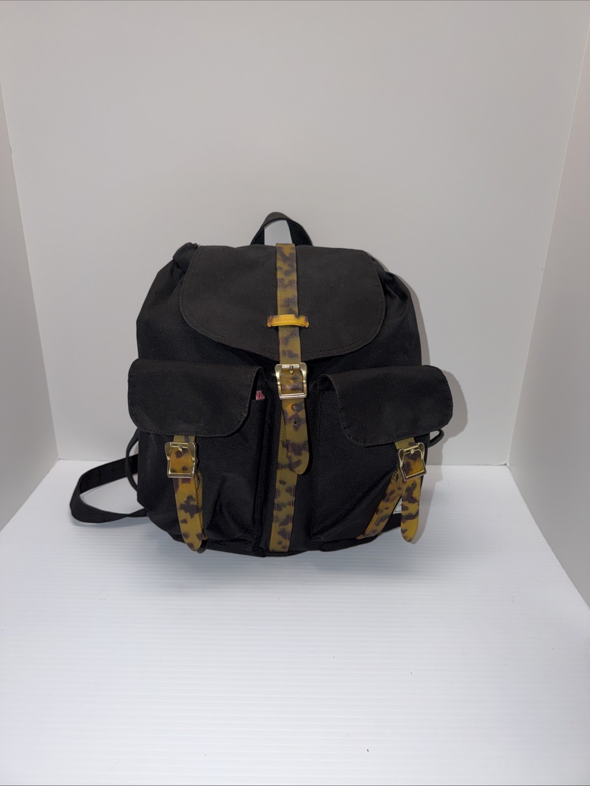 Herschel Backpack – Black w/ Tortoise Straps – Classic Style Magnetic Close