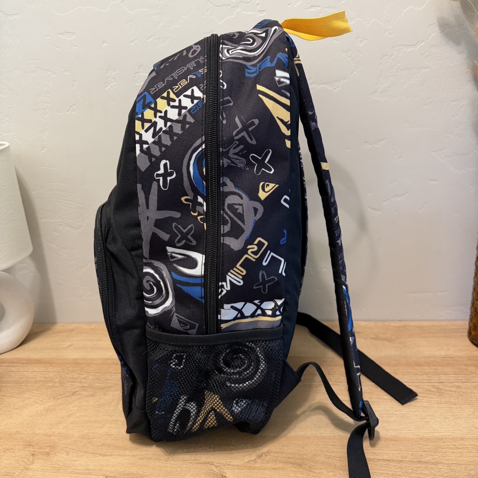 Quiksilver Backpack Y2K Style Skate Surf Graphic Black Blue School Bag