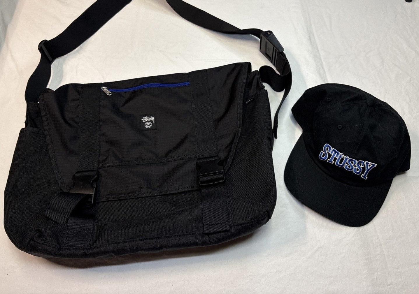 Vintage Stussy Messenger Bag Sling Crossbody Shoulder 2 Tone Black/Blue With Hat