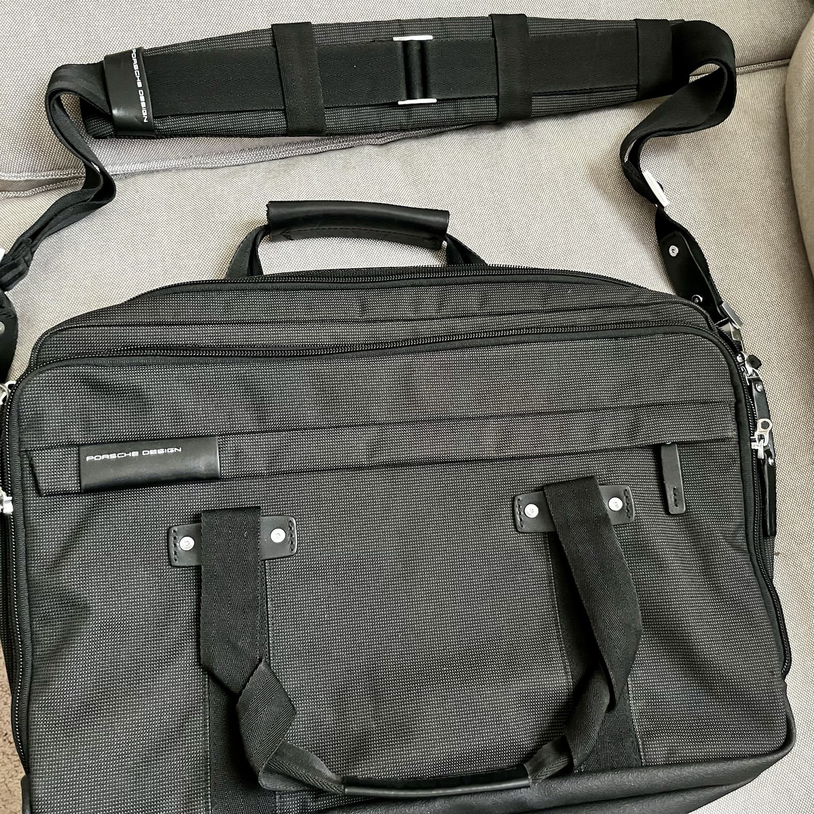porsche design P 2000