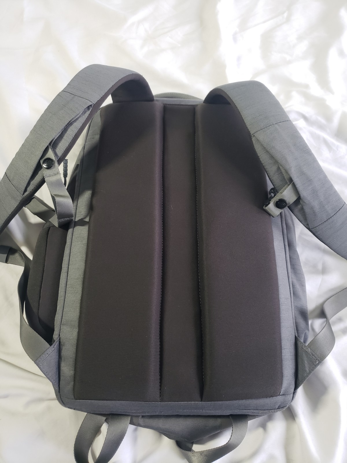 Timbuk2 Authority Pack 17” Laptop Gray Backpack