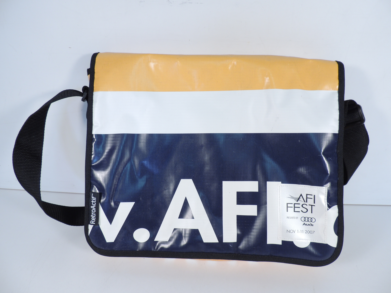 AFI Fest Audi Briefcase Messenger Bag Retro Actif Blue Black White November 2007