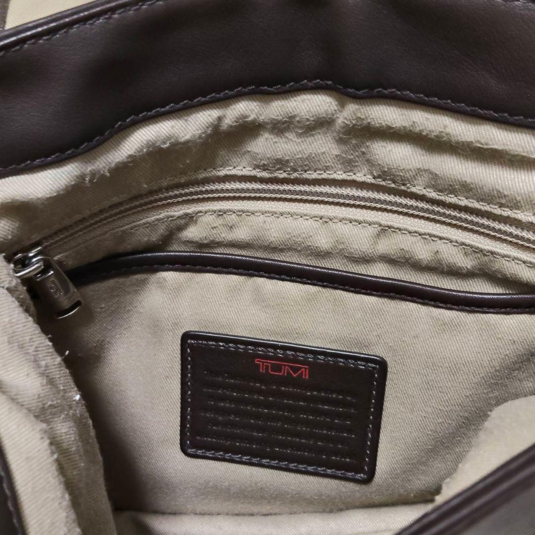 TUMI Leather Shoulder Bag Brown Messenger 28x24cm Fully Maintained