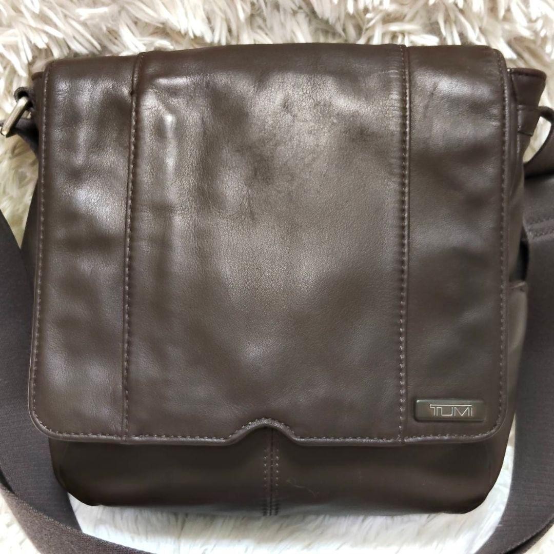 TUMI Leather Shoulder Bag Brown Messenger 28x24cm Fully Maintained