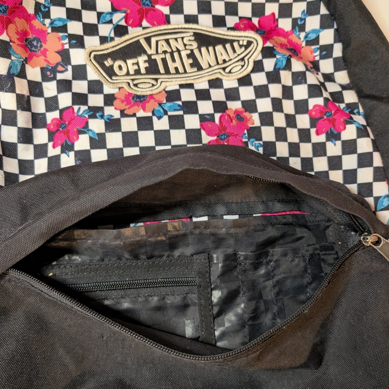 Vans Off The Wall Backpack Black White Checkered Floral with Pink Roses, Daypack