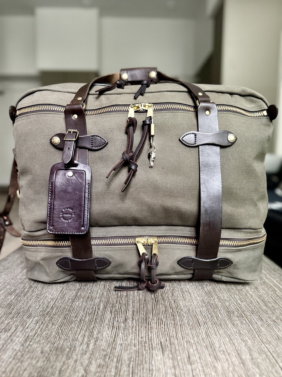 Filson Large Outfitter Bag 238 (Talon-era), Otter Green, Made in USA.