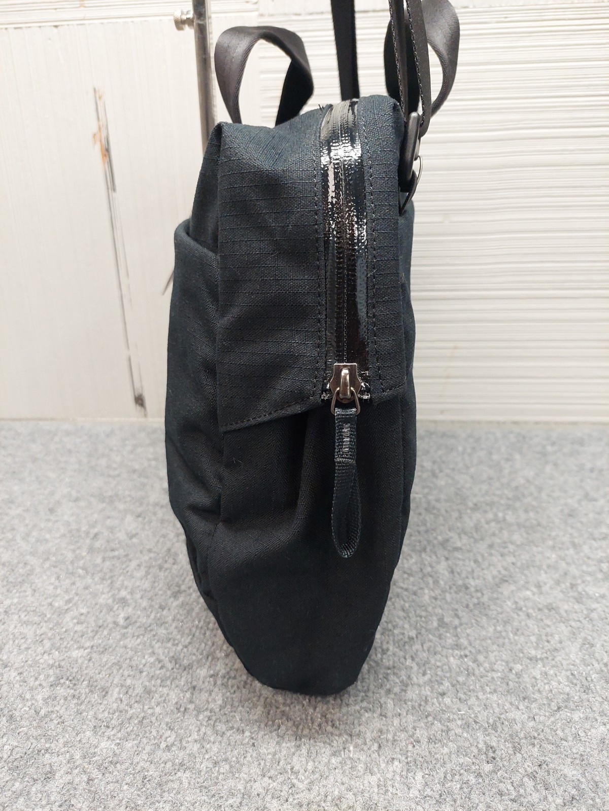 Bellroy Men Laptop Bag Black Reactangular Medium Shoulder Strap Pockets Casual