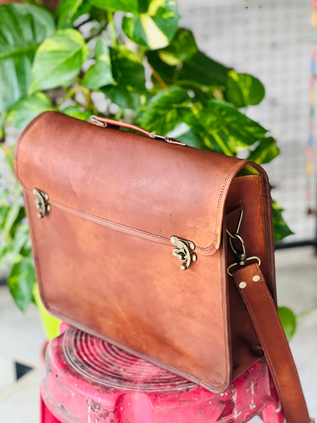 15″ Hygienic Leather Messenger computer Laptop Bag Handmade Moroccan goat