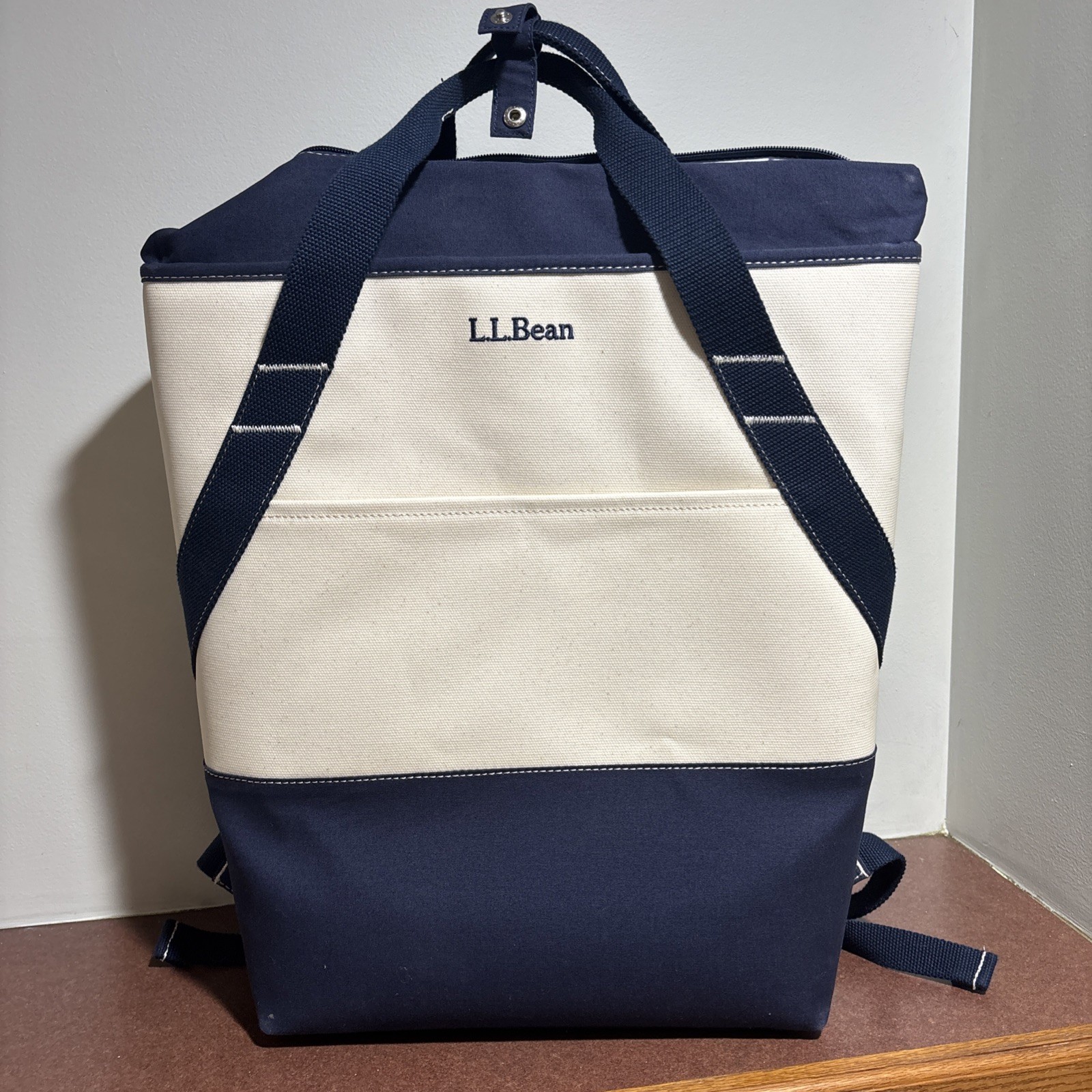 LLBean Large Insulated Navy & White Canvas Backpack Boat/Beach/Camping Tote