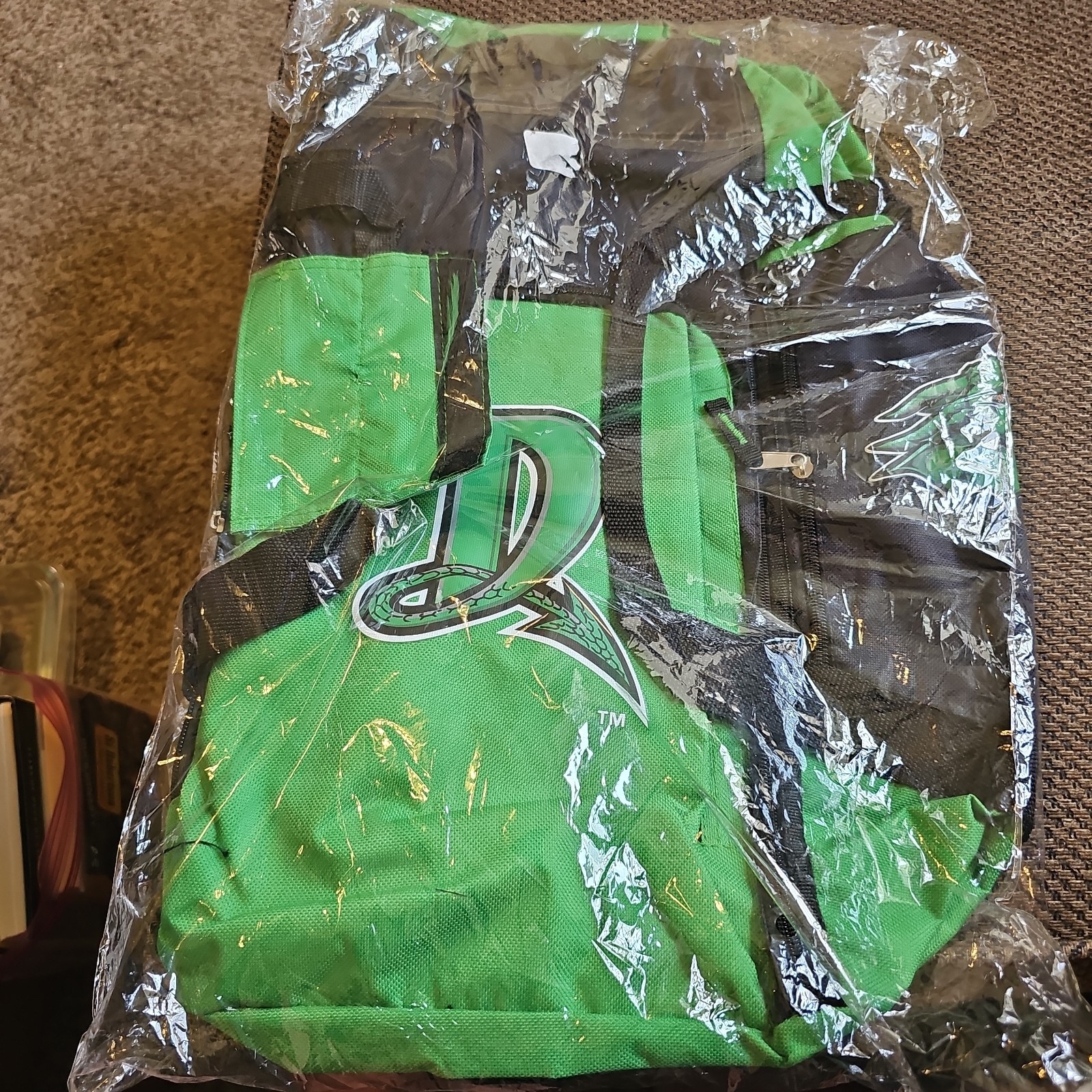 New Sealed Dayton Dragons Duffle Bag 21×14″ In Sealed Bag Green/Black