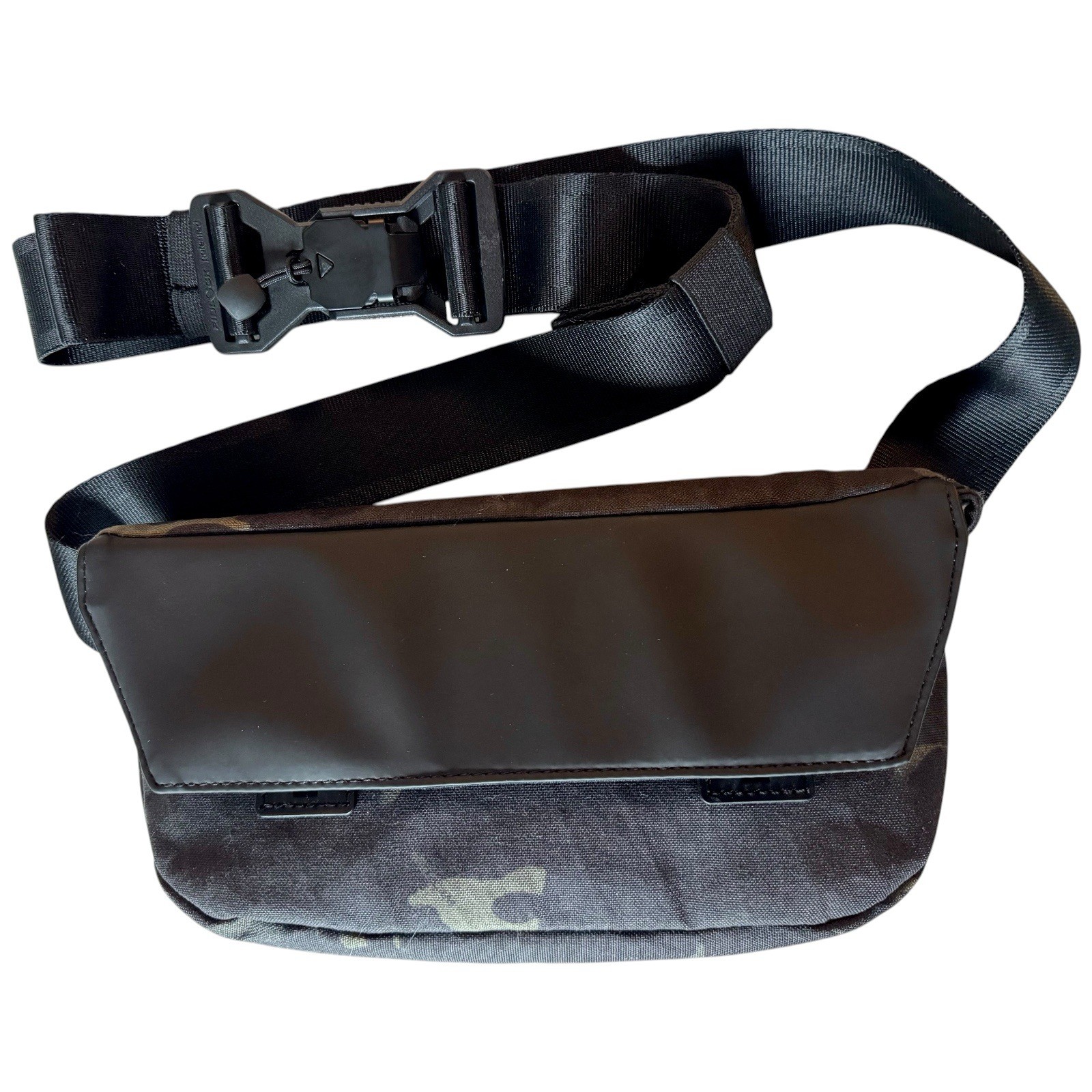 Modern Dayfarer ACTIVE Sling Multicam Black X-Pac Fidlock Crossbody Fanny Pack