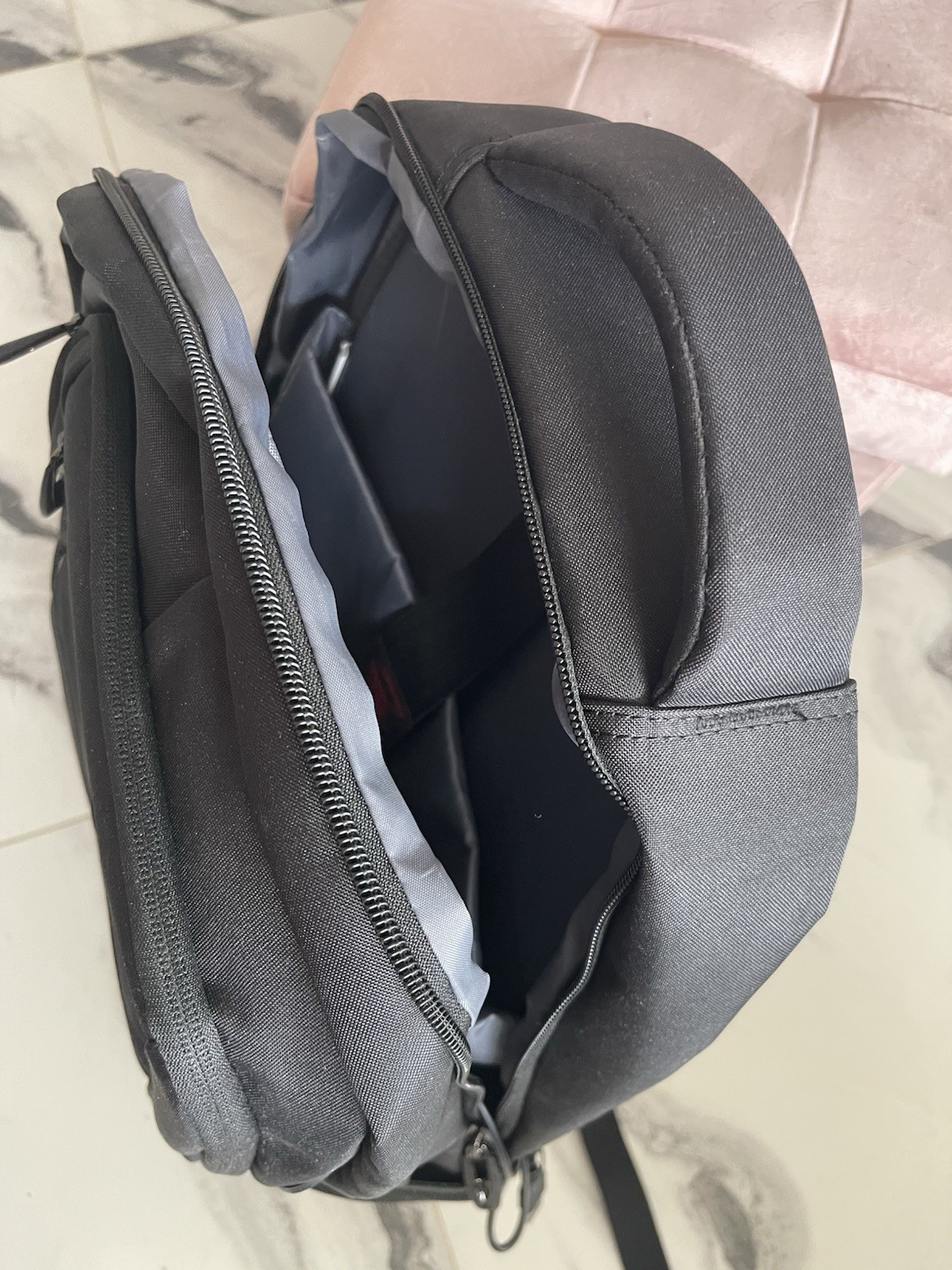 New Bruno Cavalli Laptop Backpack USB Charging, Black，20inx14in