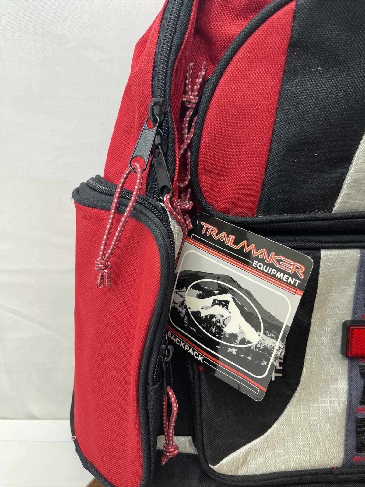 Trailmaker Backpack Classic Lightweight Travel 16.5″ Bookbag Red Black New