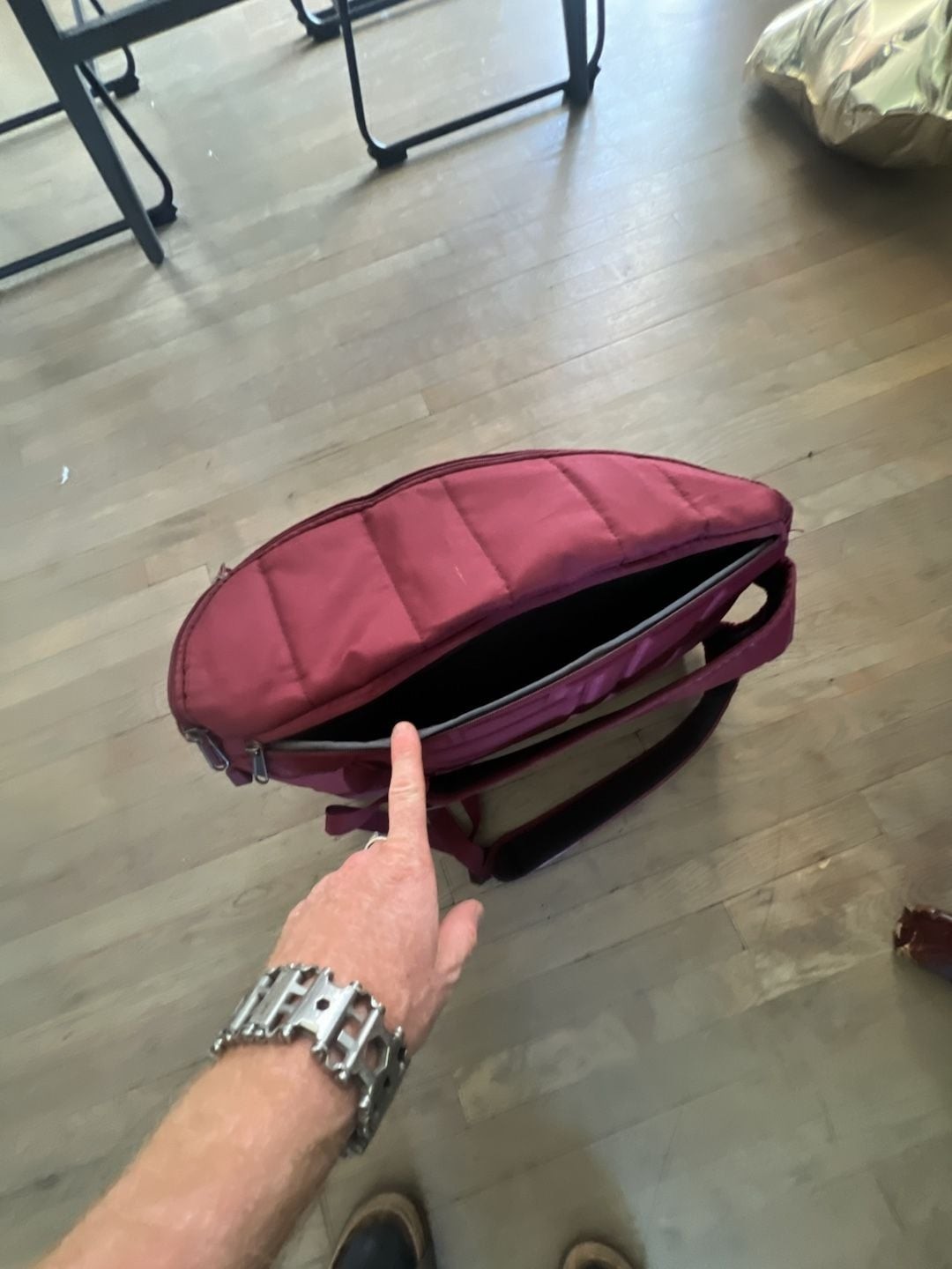 Db The Base 15L Backpack in Crimson Red