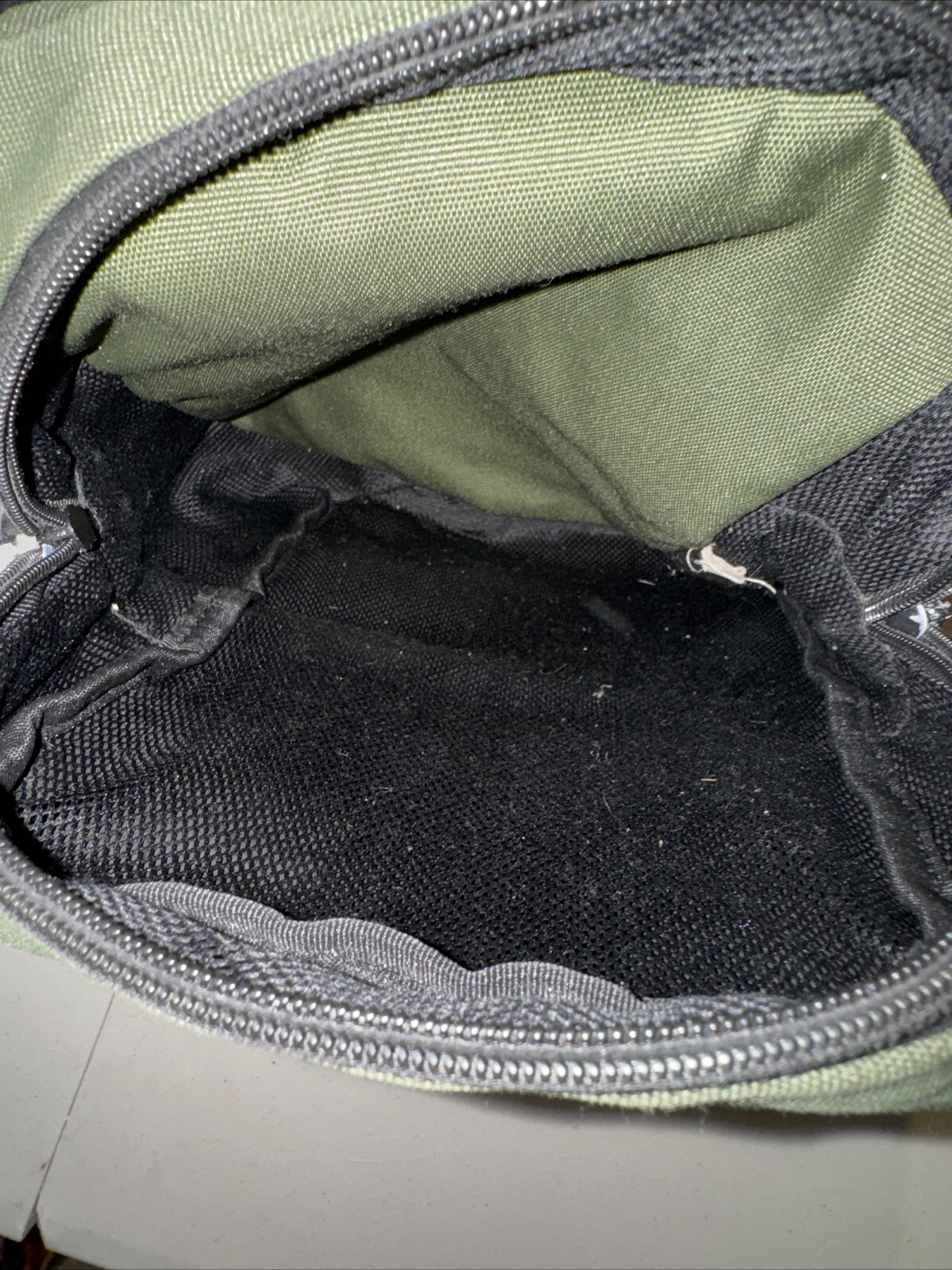 Cookies SF Rack Pack Smell Proof Over The Shoulder Bag