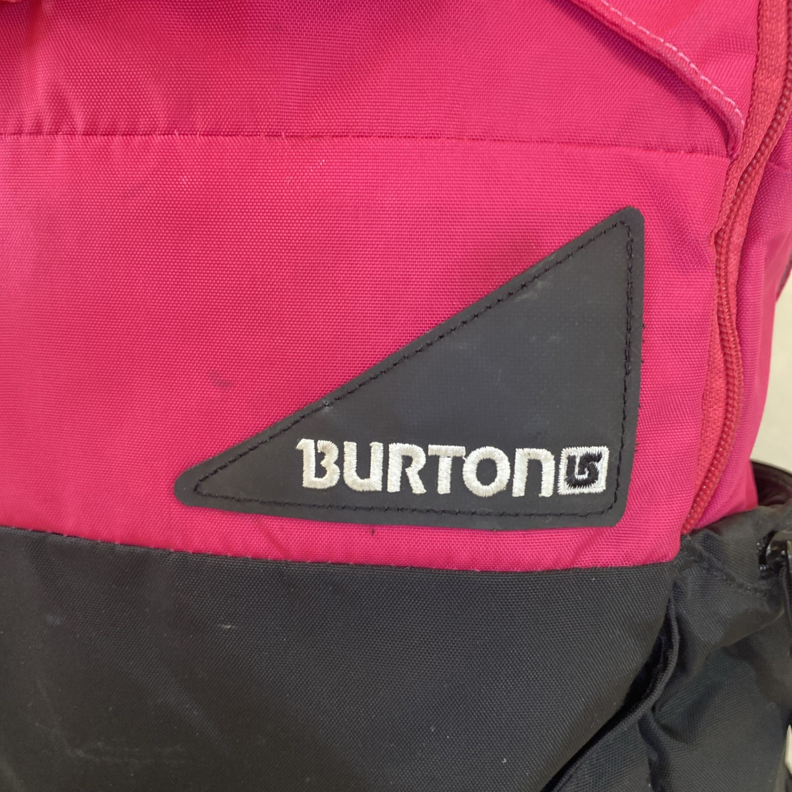 Burton Snowboard Skateboard Small School Backpack Hike Pink Black