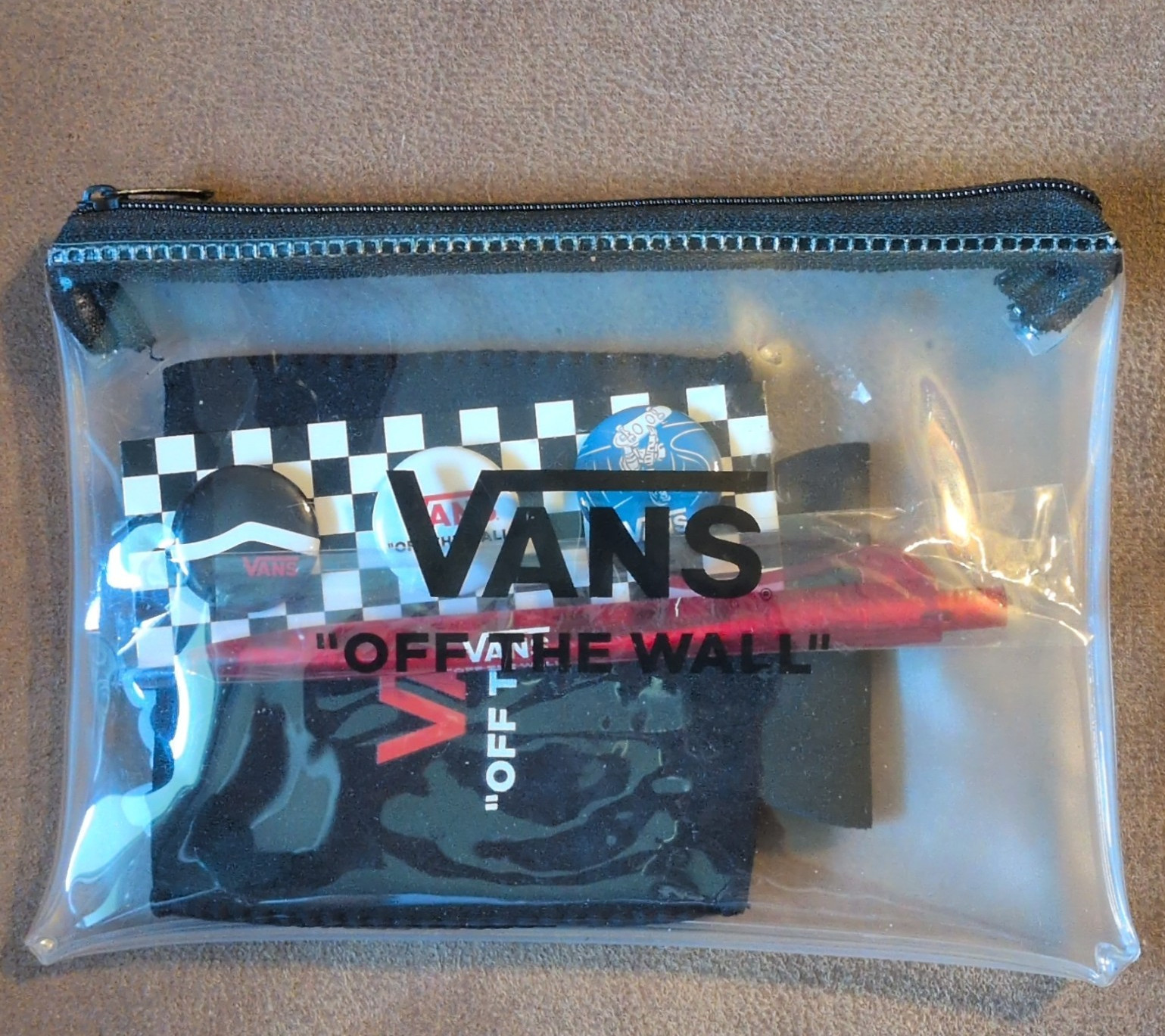 VANS Off the Wall Clear Zip Pouch Unisex Adult Zipper Pouch Bag