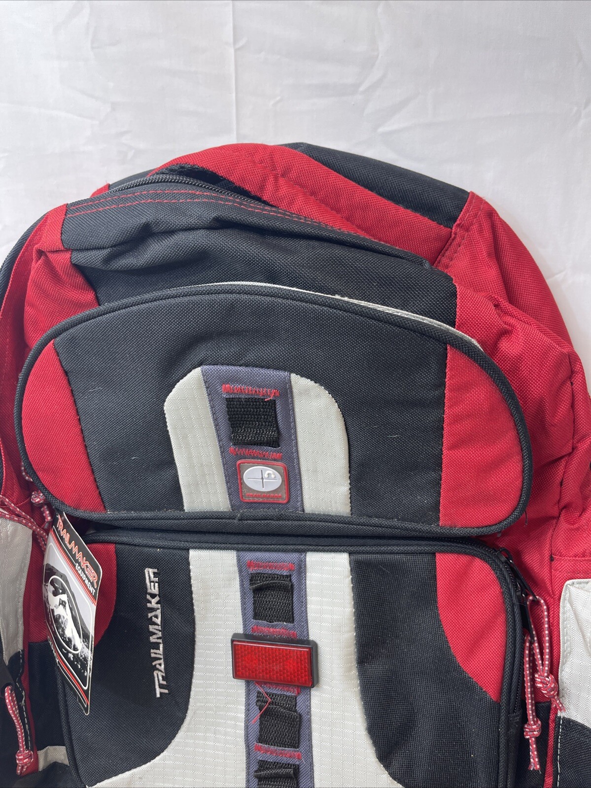 Trailmaker Backpack Classic Lightweight Travel 16.5″ Bookbag Red Black New