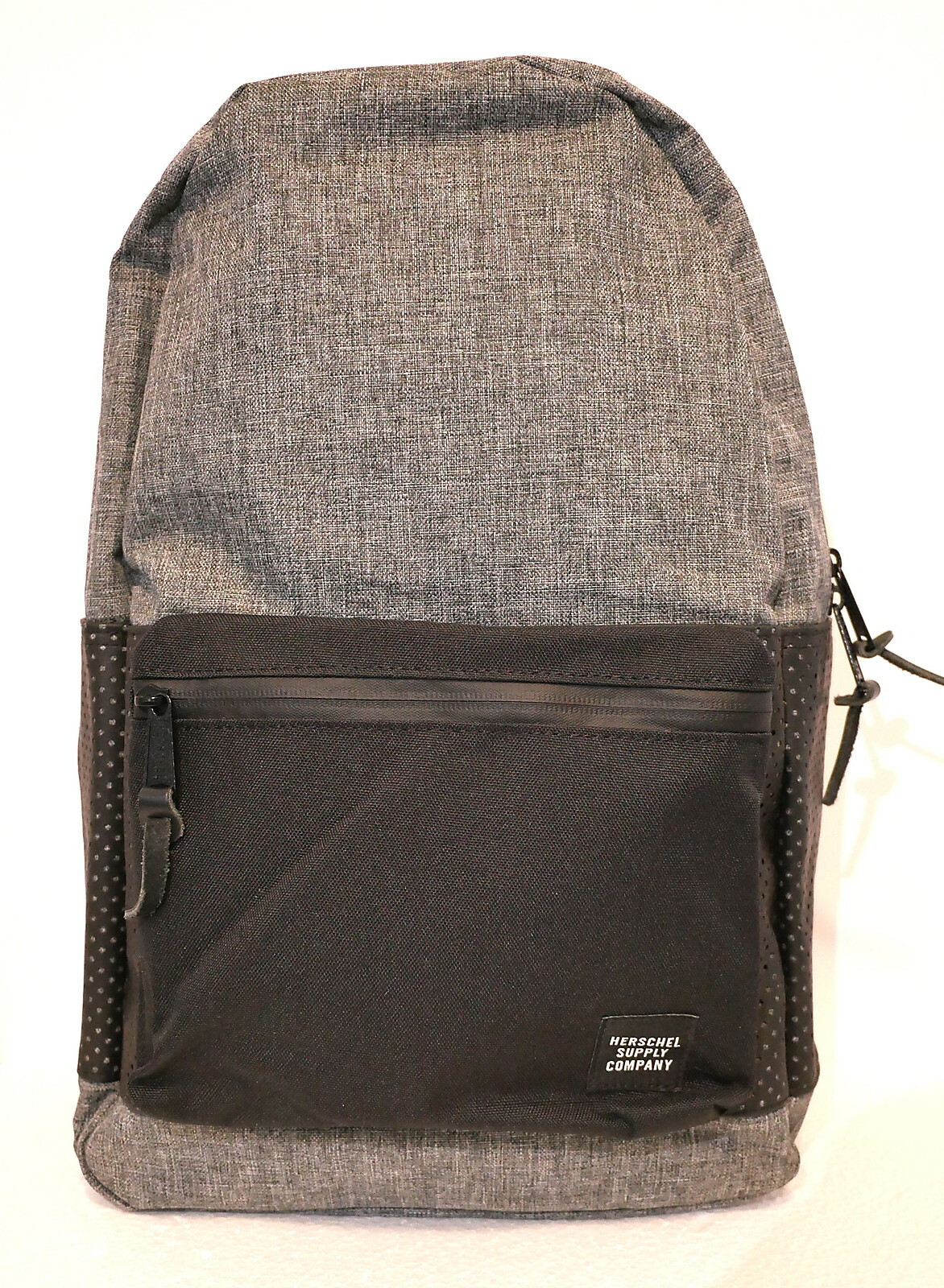 HERSCHEL SUPPLY SETTLEMENT ASPECT 23L (GREY/BLACK) LARGE BACKPACK NEW w/TAGS!!