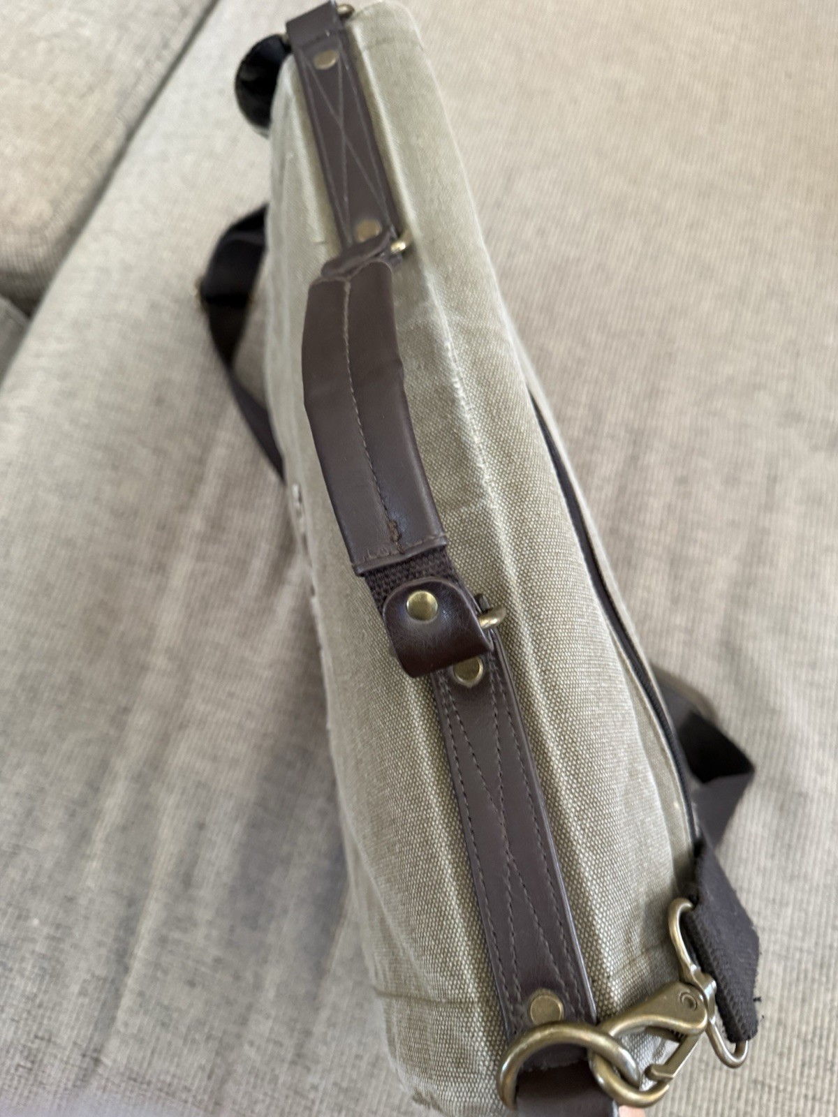 CHAPS Messenger Canvas Laptop Shoulder Bag Elmhurst Business. Green- Brown
