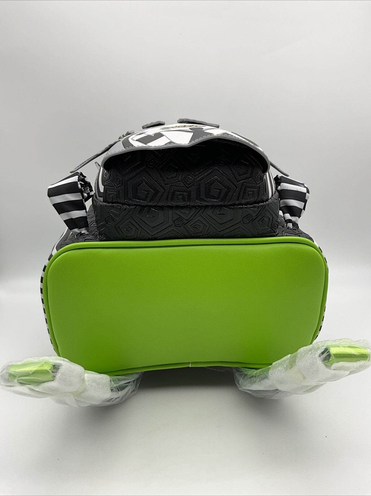 Beetlejuice Loungefly Carousel Hat Light Up Cosplay Mini Backpack NEW