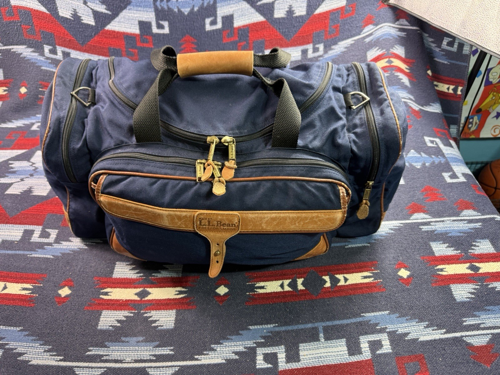 Vintage LL Bean Duffle Bag Carry On Gym Travel Leather Blue Brown Hard Bottom