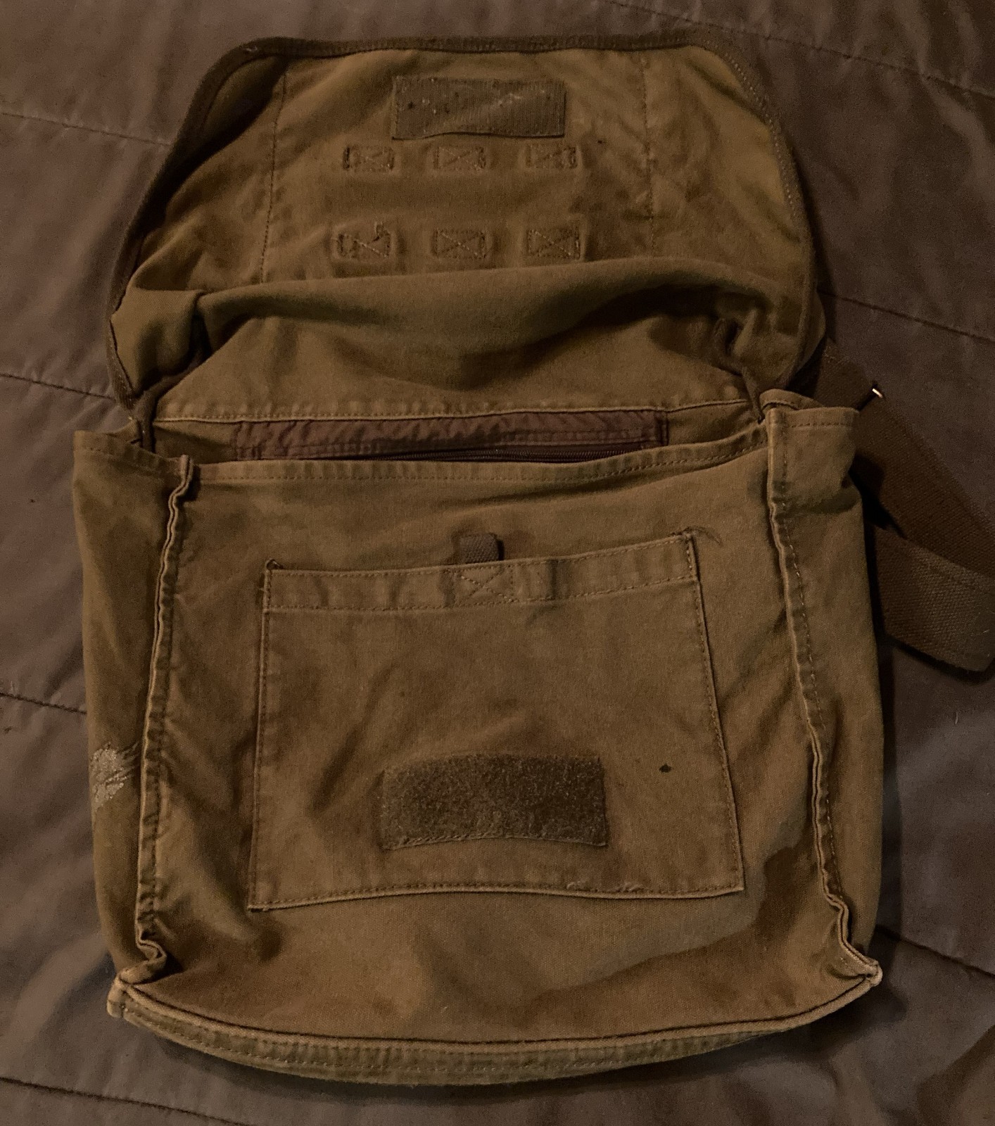 American Eagle Outfitters Canvas Messenger Bag Army Green Vintage Utility Y2K