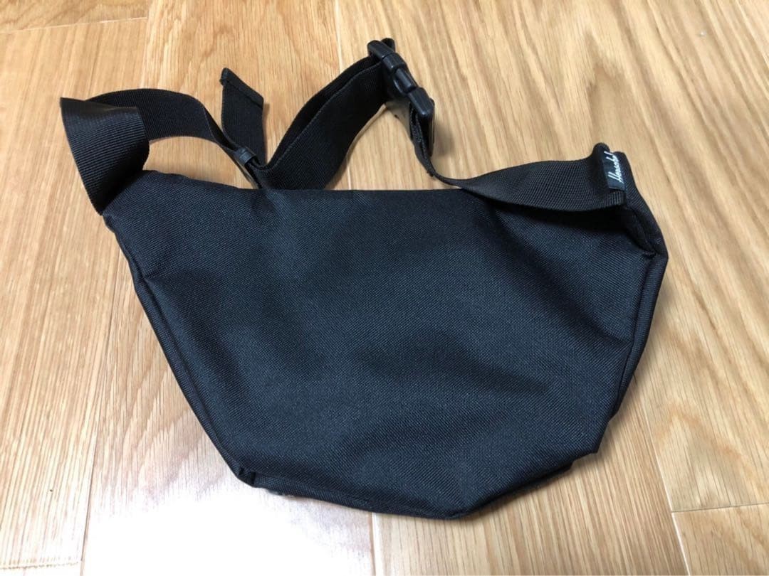 BEAUTY&YOUTH UNITED ARROWS Harris Tweed Black Shoulder Bag