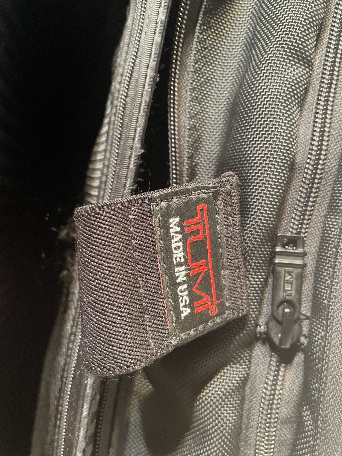 Tumi 18″ Expandable Laptop Briefcase 2621D3 Black Balistic Nylon Nice Condition