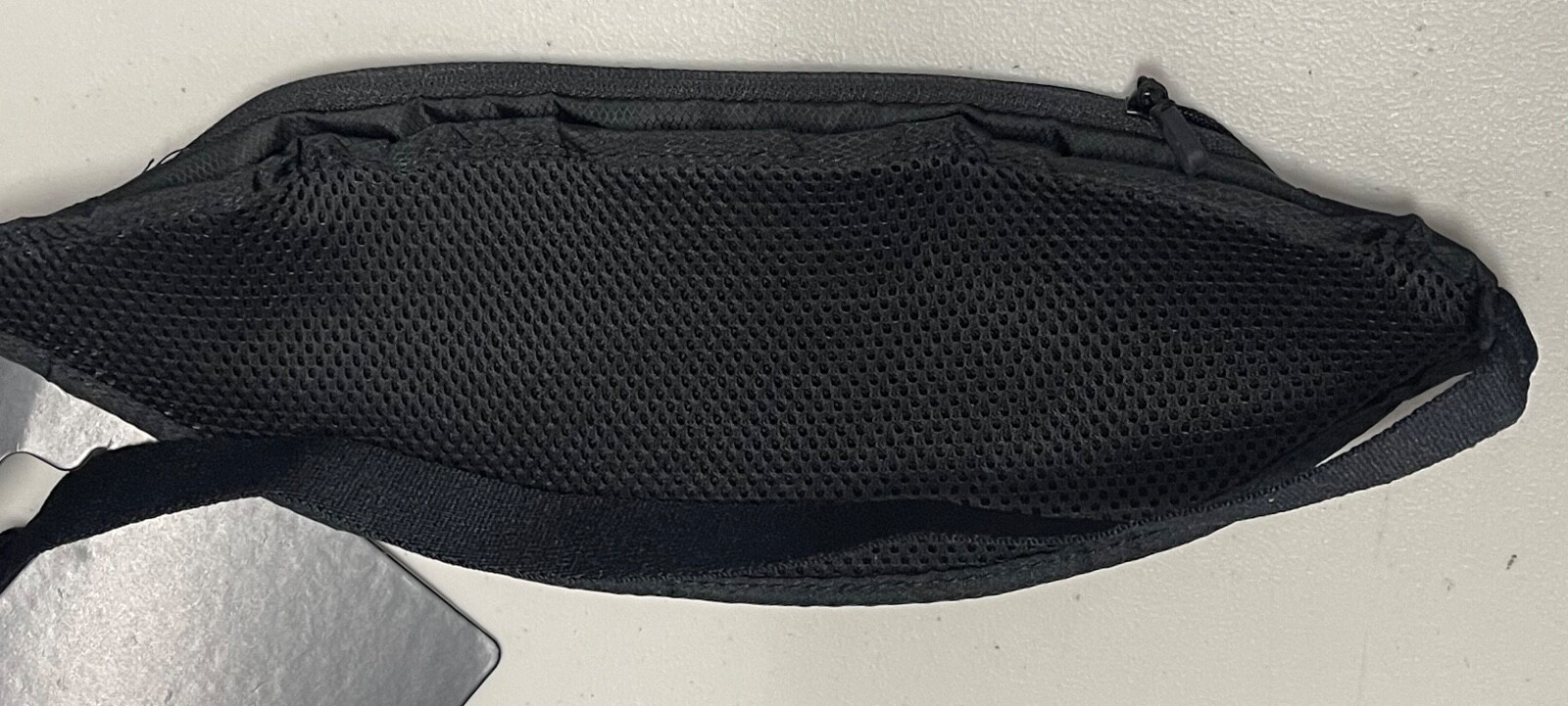 Nike Men’s Bag One Expandable Running Fanny Waist Pack Black