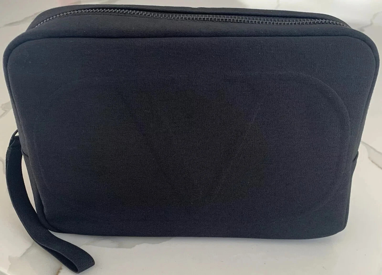 VALENTINO Beauty Black Dopp Case travel Pouch cosmetic toiletry wristlet Bag NEW